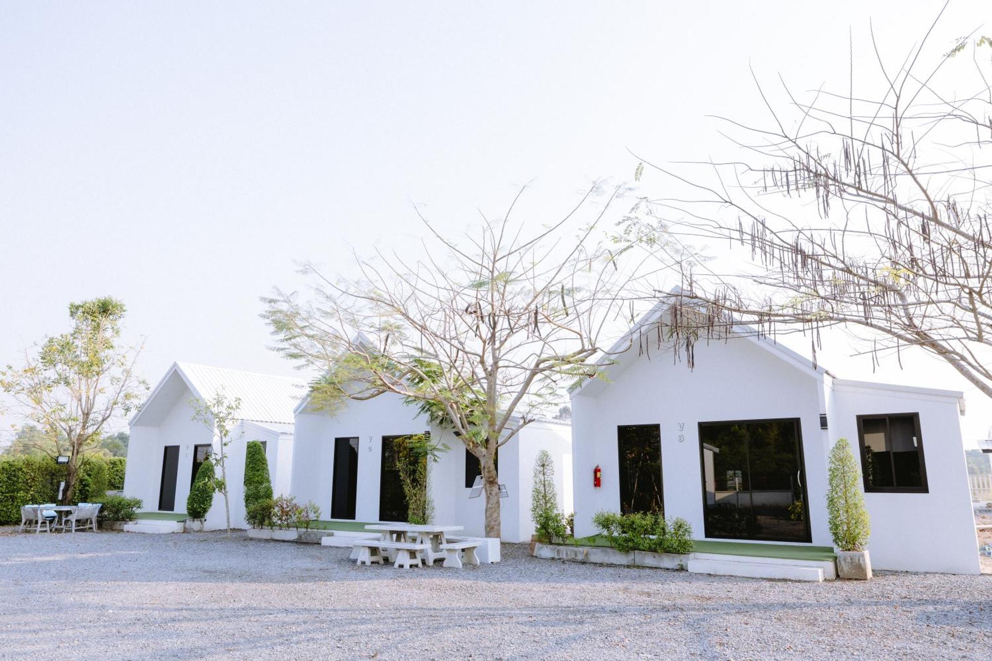 Peeranon Resort Nakhon Nayok Bagian luar foto